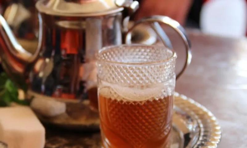 هل يساعد الشاي في مقاومة الشيخوخة؟.. دراسة تُجيب