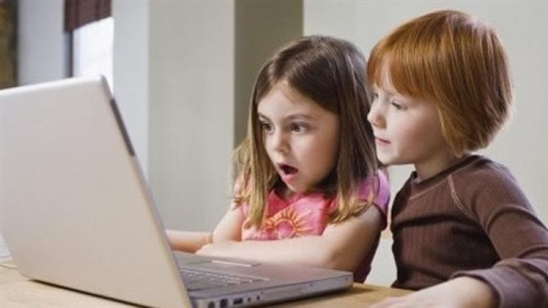 دراسة تحذر من تعرض الأطفال للعروض الترويجية للمراهنة عبر الإنترنت