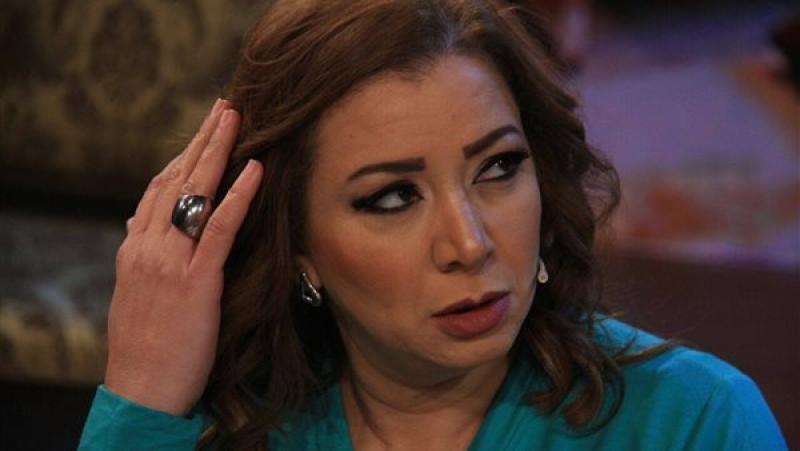 الفنانة انتصار