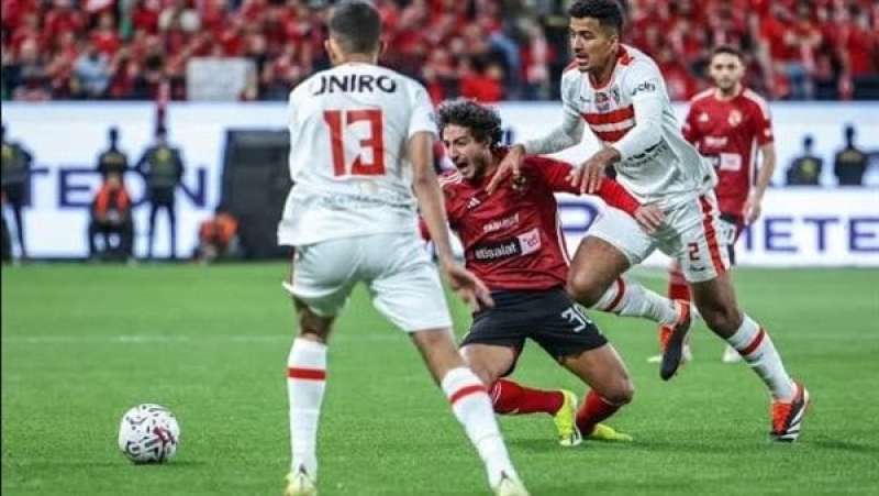 لاعب الزمالك السابق يشن هجوما علي صفقات نادي الزمالك الجديدة