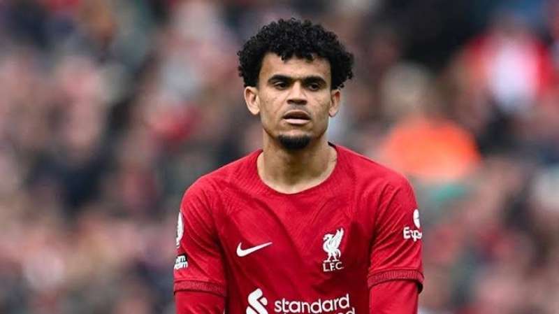 لاعب الفريق الأول ليفربول: سيكون صعب علينا رحيل محمد صلاح من ليفربول