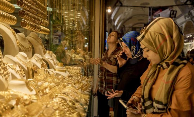 سعر الذهب اليوم وعيار 21 الآن بمستهل تعاملات الخميس 24 أبريل 2025