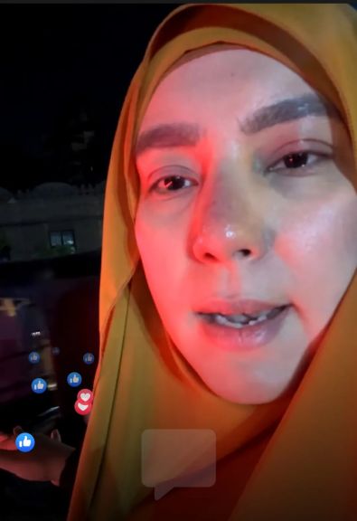 سمر نديم توضح حقيقة ”المُسنة المشردة” أمام مستشفى أحمد ماهر: شحاذة تعود لمنزلها ليلاً