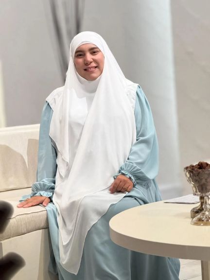 سمر نديم توجه رسالة عبر ”فيسبوك”: ”دع الخلق للخالق.. وخلي بينك وبين الناس رحمة”