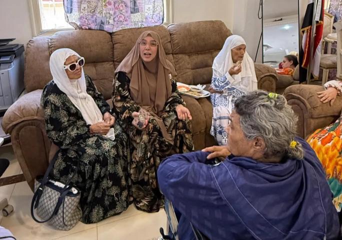 سمر نديم: ”٣٥ أم بيدعولي.. هما دول اللي هيشفعولي عند ربنا”
