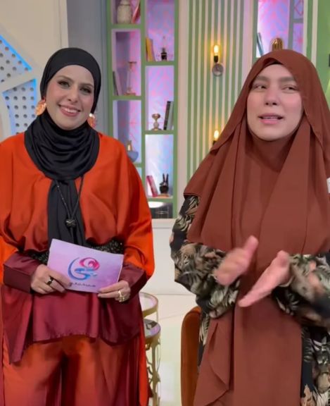 سمر نديم مع المذيعة ايمان
