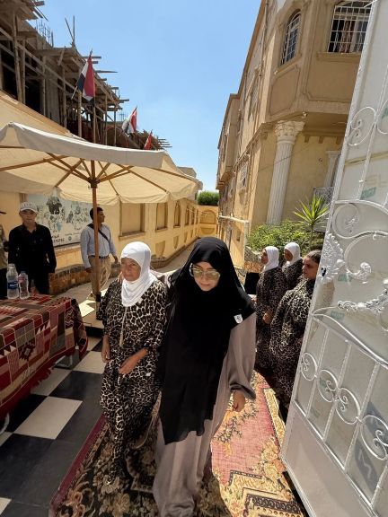 سمر نديم: ”رايحين فين أنا وسيدات القصر؟” لحظة إنسانية من دار زهرة مصر
