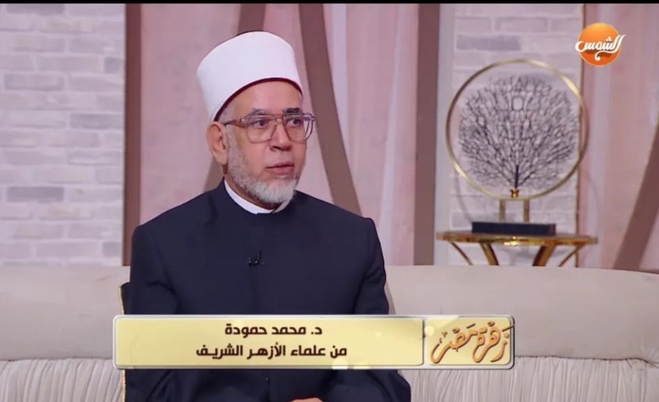 شاهد بالفيديو... سمر نديم تفتح ملف عقوق الوالدين مع الشيخ محمد حمودة: ”من أكبر الكبائر بعد الشرك بالله”